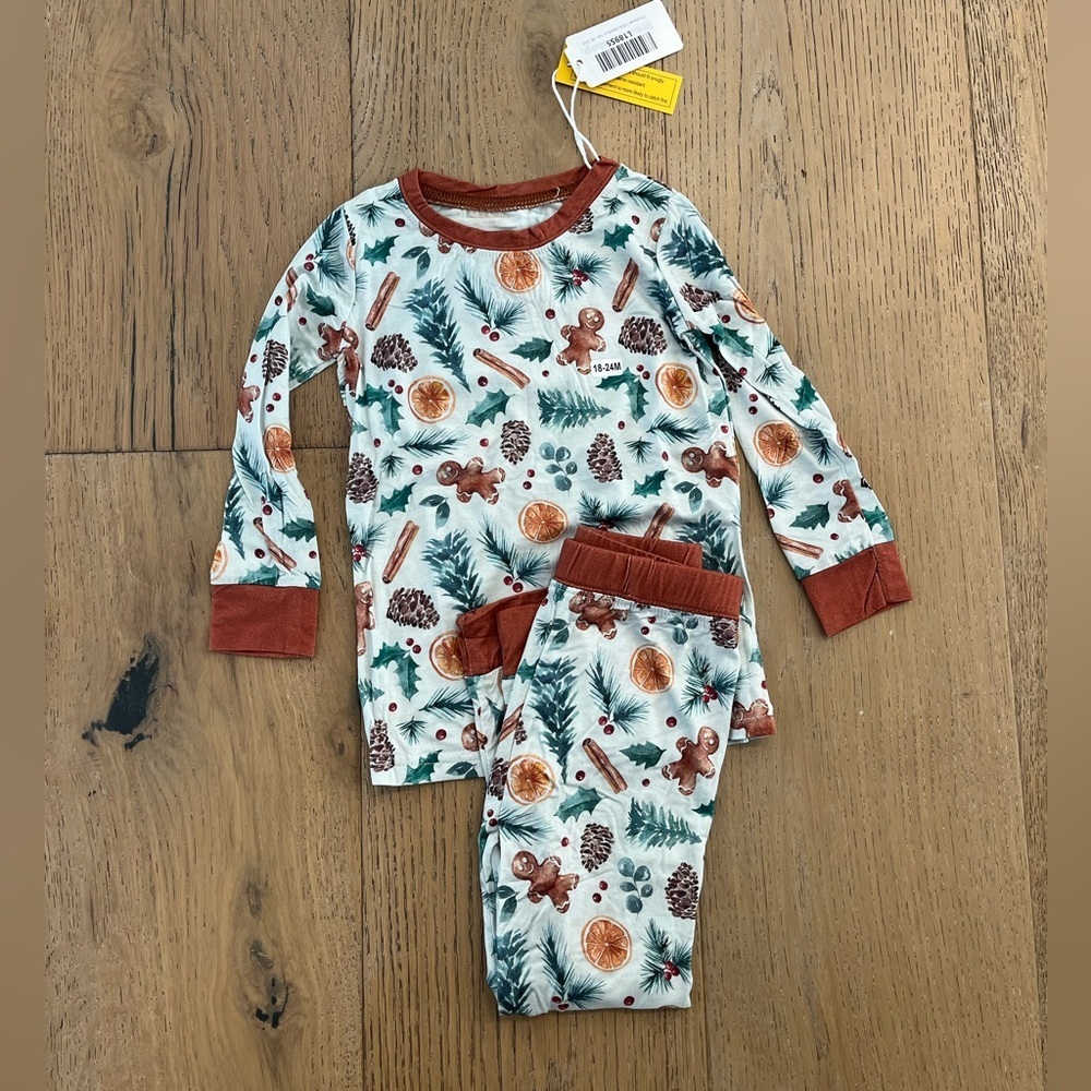 Little shop co bamboo pajama set long sleeve Christmas vibe holiday 18-24 months